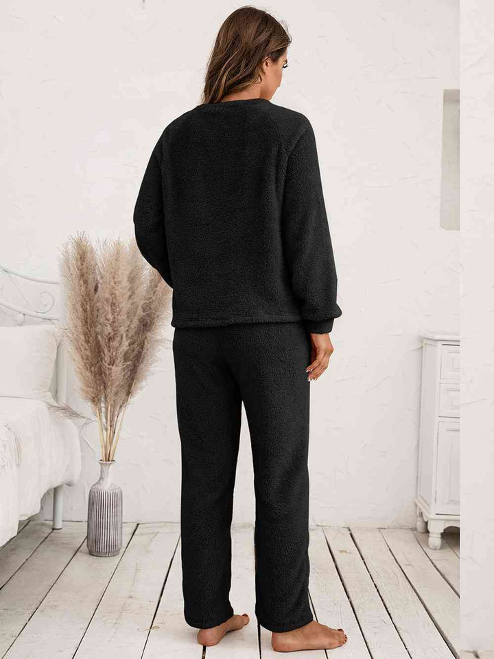 Teddy Long Sleeve Top and Pants Lounge Set | 1mrk.com