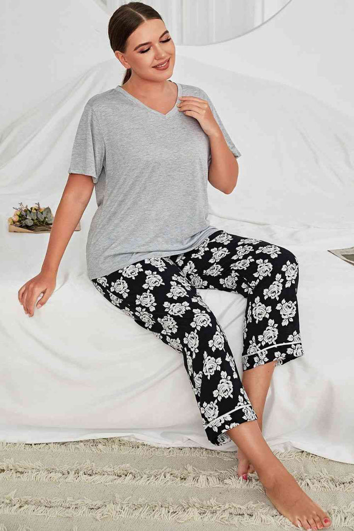 Plus Size V-Neck Tee and Floral Pants Lounge Set | 1mrk.com