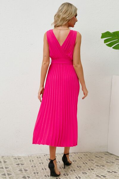 Surplice Sleeveless Midi Pleated Dress |1mrk.com