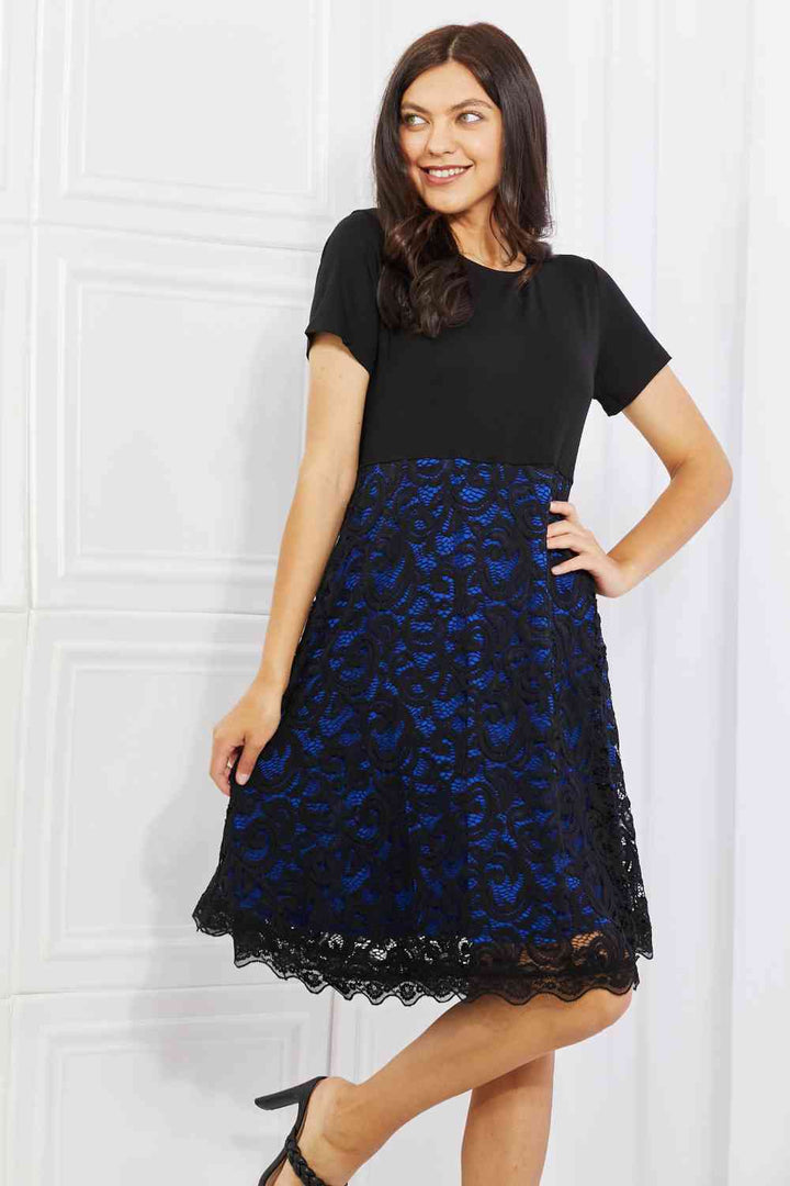 Yelete Full Size Contrasting Lace Midi Dress | 1mrk.com