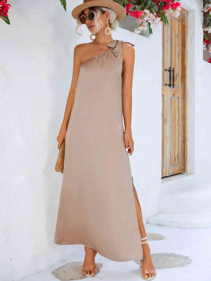 One-Shoulder Slit Maxi Dress |1mrk.com