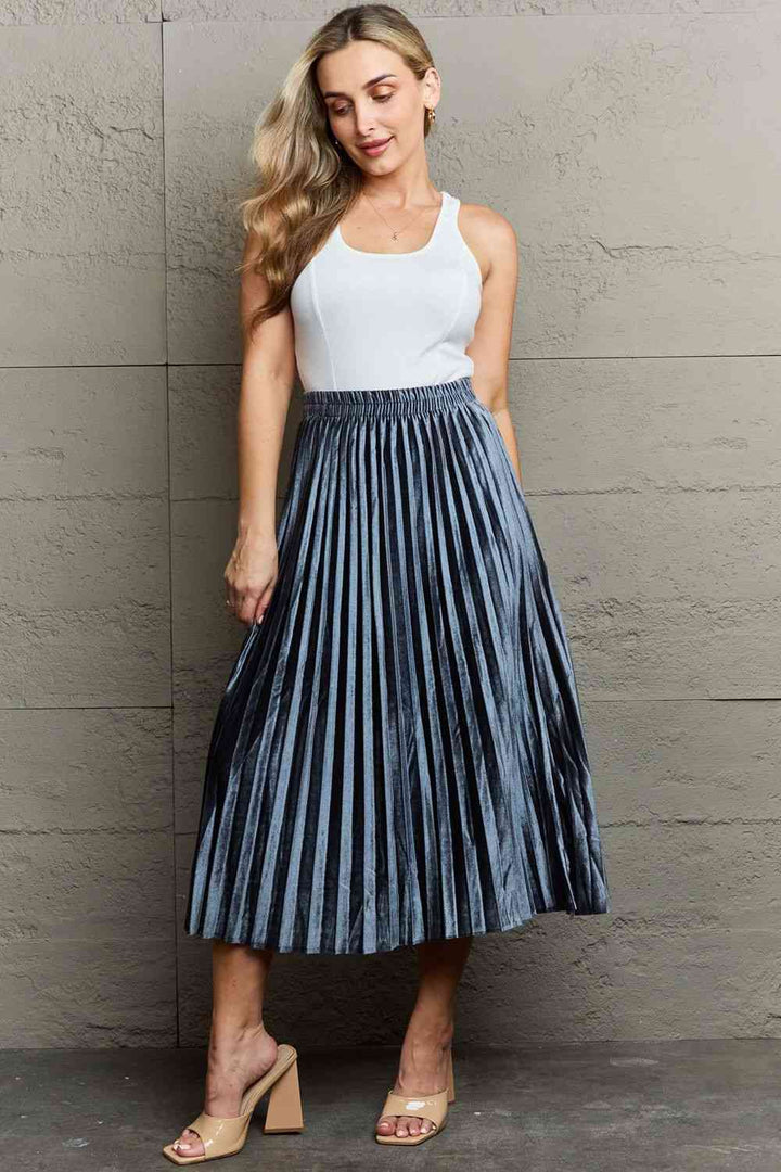 Ninexis Accordion Pleated Flowy Midi Skirt |1mrk.com