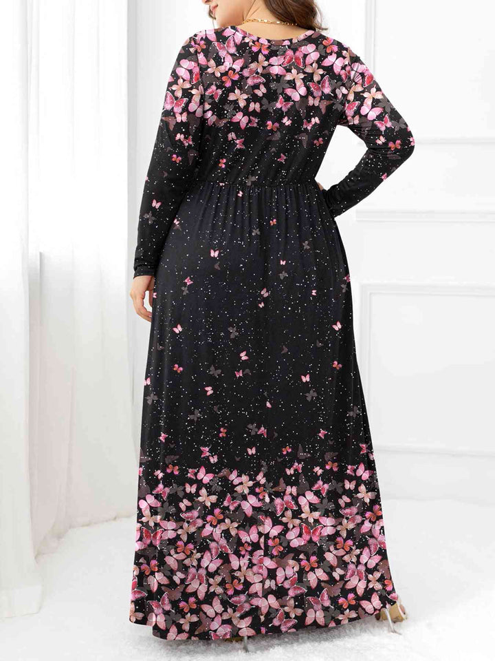 Plus Size Round Neck Maxi Dress with Pockets | 1mrk.com