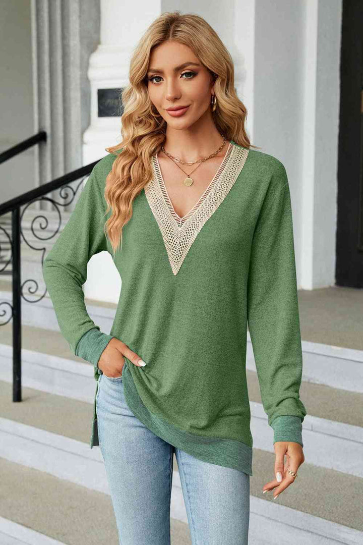 V-Neck Long Sleeve T-Shirt | 1mrk.com