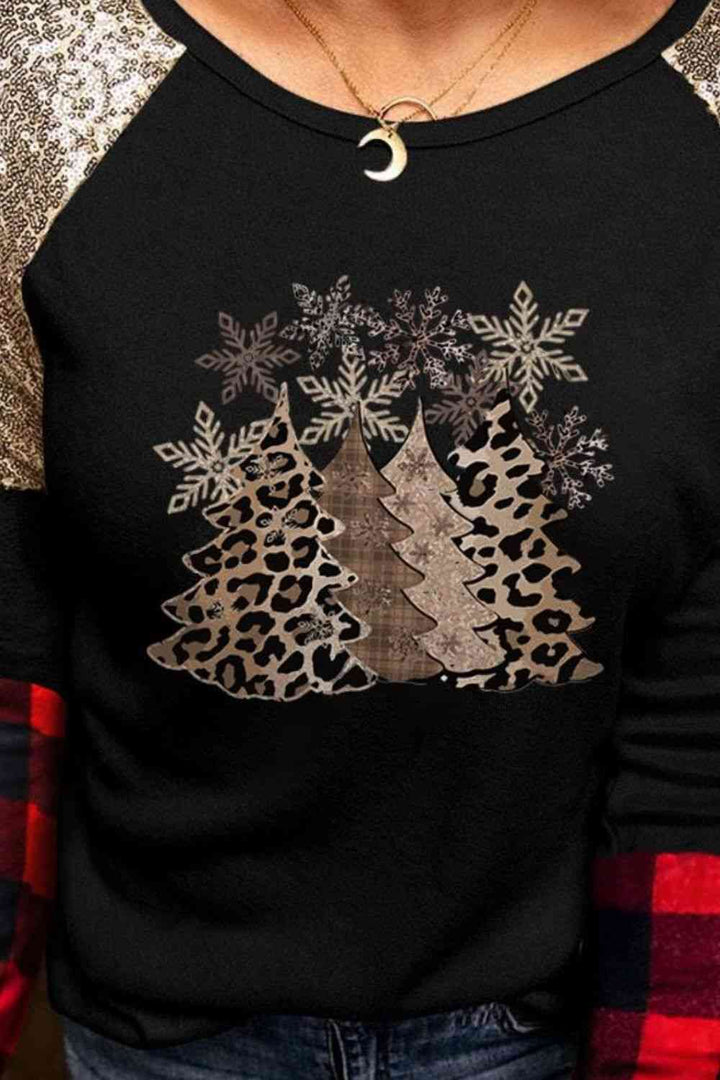 Christmas Tree Graphic Sequin T-Shirt | 1mrk.com