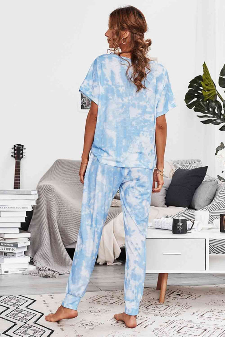 Tie-Dye V-Neck Tee and Joggers Lounge Set | 1mrk.com