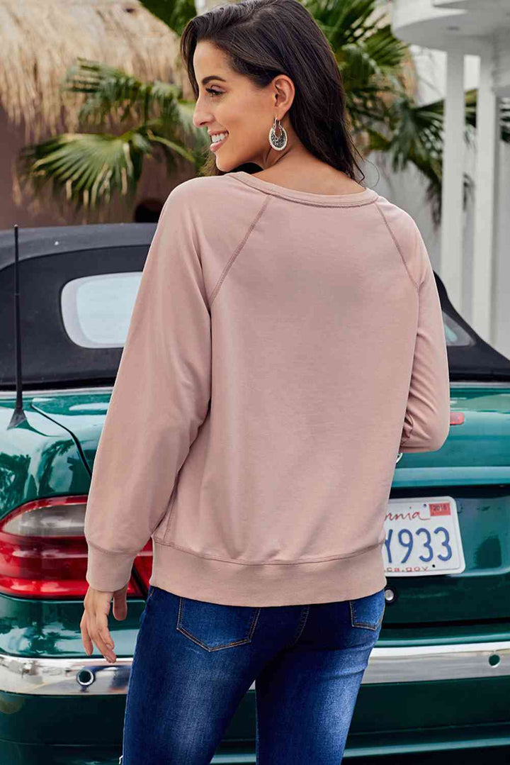 Round Neck Raglan Sleeve Exposed Seam Sweatshirt |1mrk.com