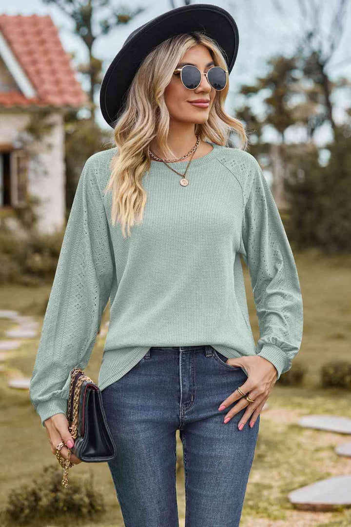 Round Neck Raglan Sleeve Sweatshirt |1mrk.com