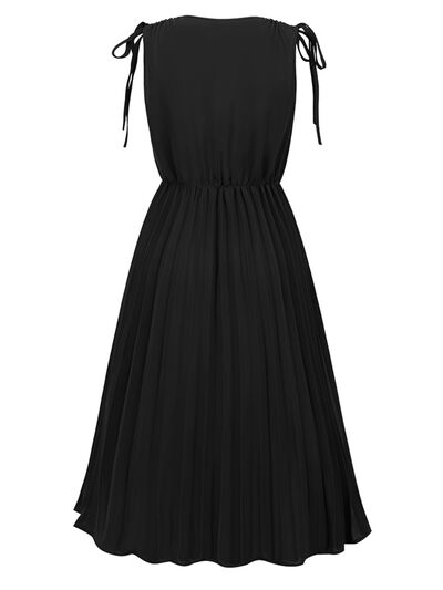 Pleated V-Neck Sleeveless Midi Dress |1mrk.com