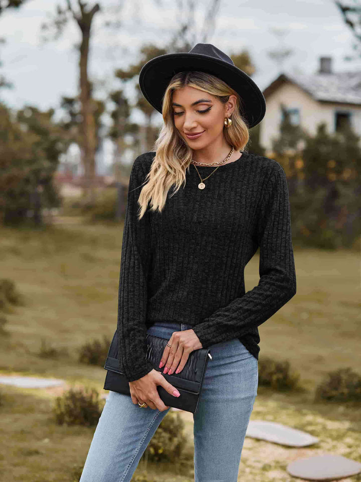 Ribbed Round Neck Long Sleeve Tee | 1mrk.com