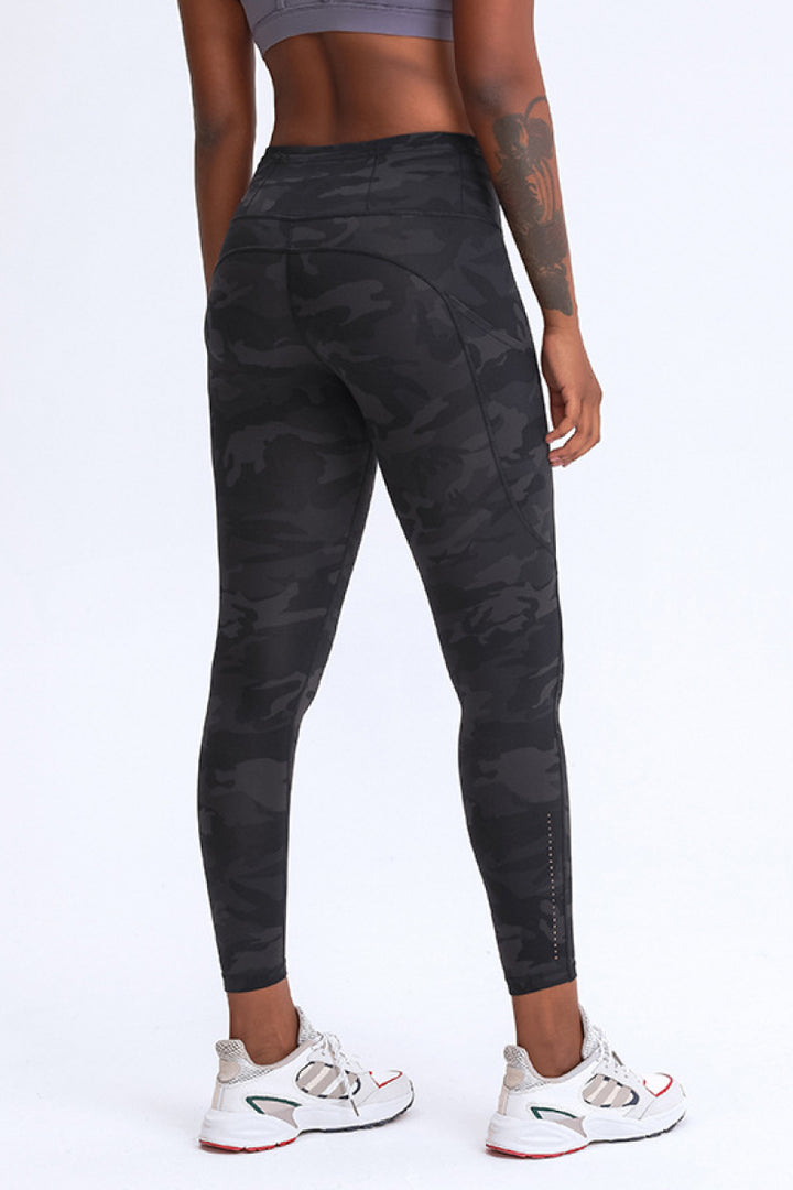 Thigh Pocket Active Leggings |1mrk.com