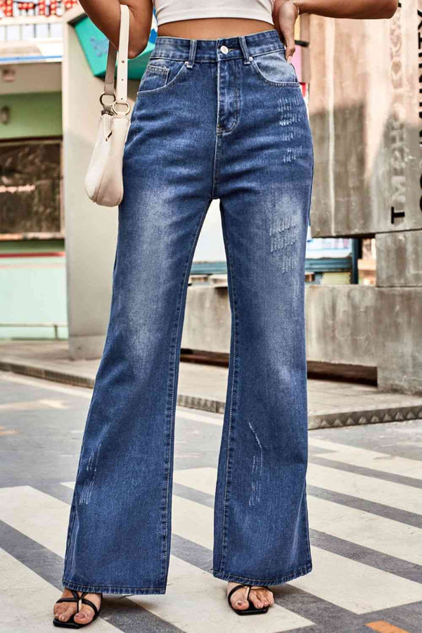 Buttoned Loose Fit Jeans with Pockets | 1mrk.com