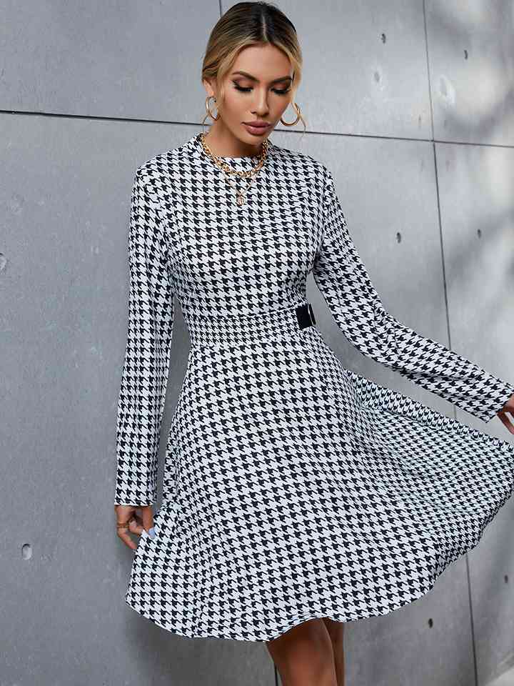 Houndstooth Long Sleeve Round Neck Dress |1mrk.com