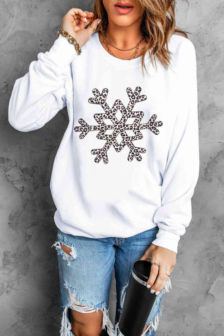 Snowflake Graphic Dropped Shoulder Sweatshirt |1mrk.com