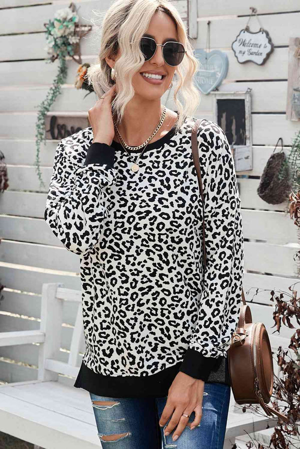 Leopard Contrast Trim Side Slit Sweatshirt |1mrk.com