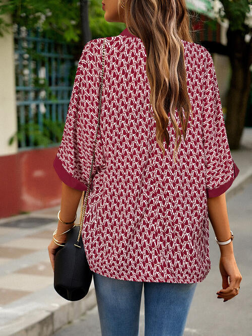 Geometric Print Notched Blouse | 1mrk.com