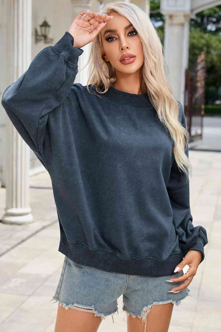 Round Neck Dropped Shoulder Sweatshirt |1mrk.com