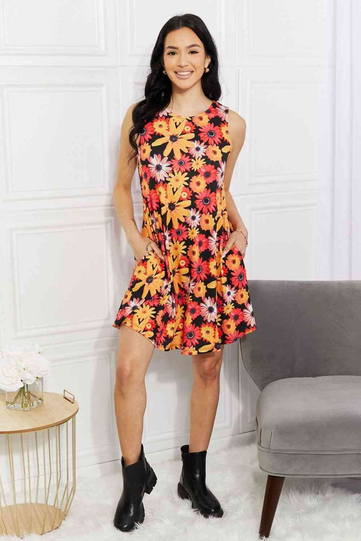 Yelete Full Size Floral Sleeveless Dress with Pockets | 1mrk.com