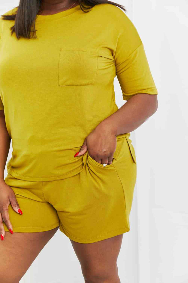 Zenana In The Moment Full Size Lounge Set in Olive Mustard | 1mrk.com