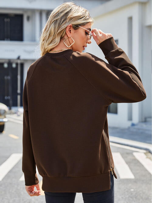 Zip Detail Round Neck Long Sleeve Sweatshirt |1mrk.com