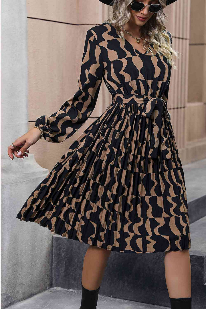 Lace Trim Long Sleeve Tie Waist Dress |1mrk.com