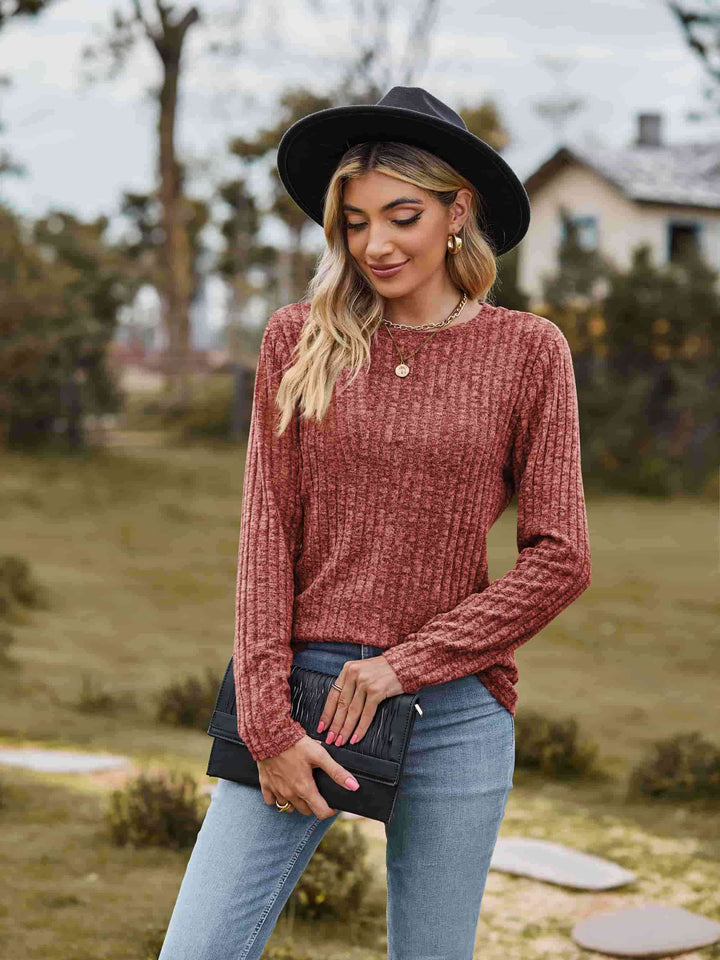 Ribbed Round Neck Long Sleeve Tee | 1mrk.com