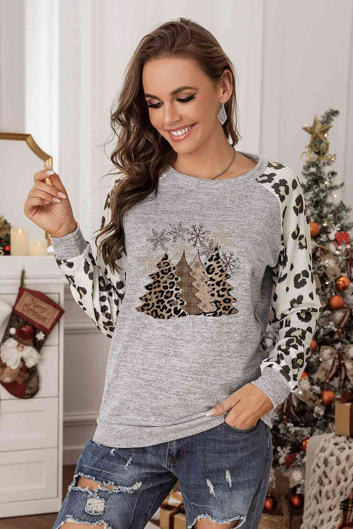 Christmas Tree Graphic Leopard Sweatshirt |1mrk.com