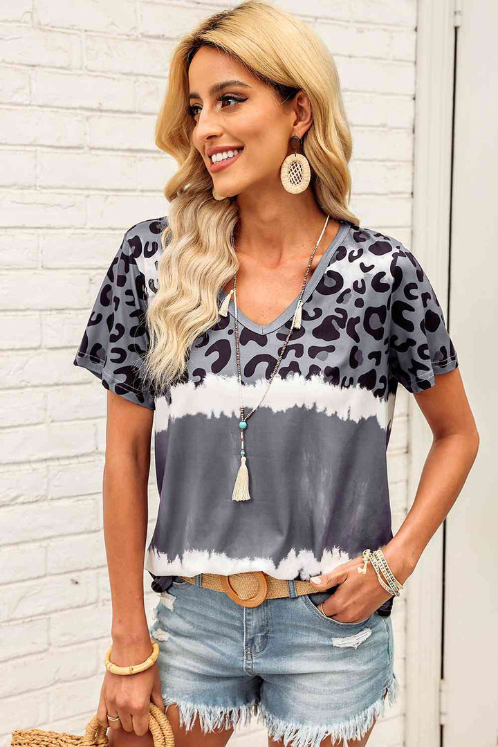 Leopard V-Neck Tee Shirt | 1mrk.com