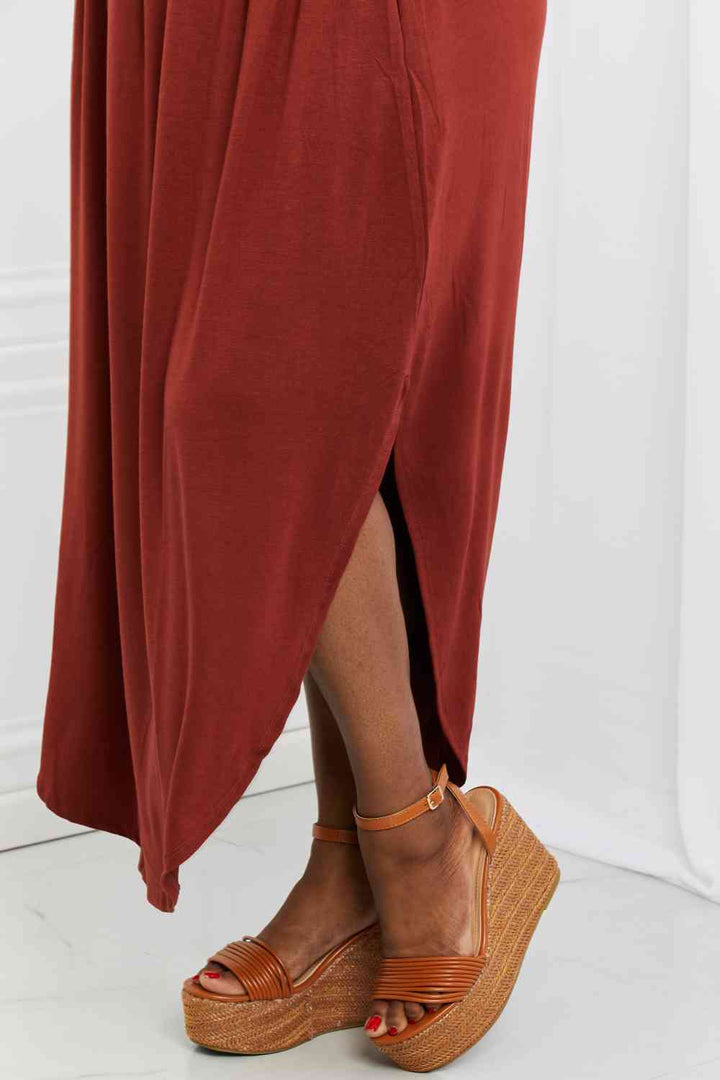Zenana It's My Time Full Size Side Scoop Scrunch Skirt in Dark Rust | 1mrk.com