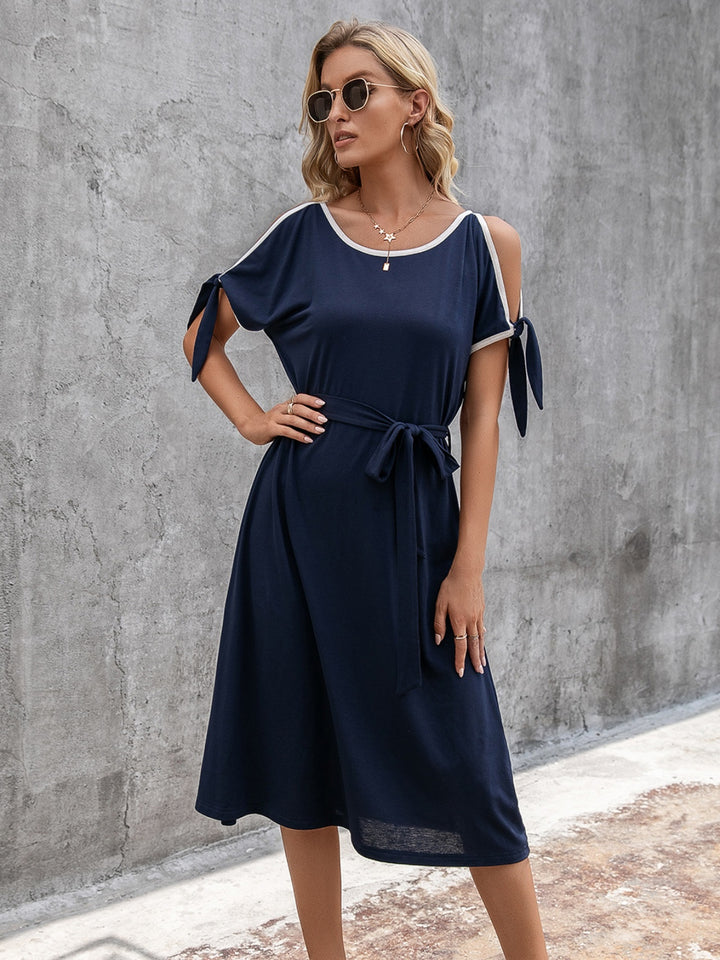 Round Neck Cold Shoulder Dress | Trendsi