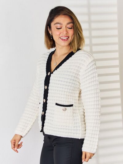 Contrast Trim Button Up Cardigan |1mrk.com