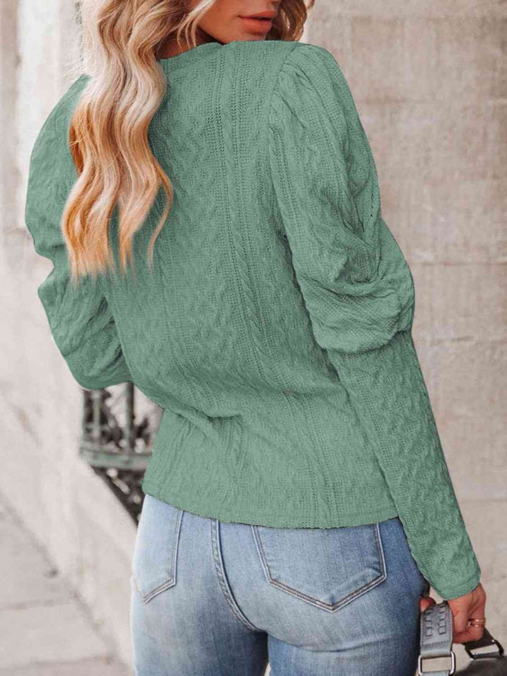 Round Neck Puff Sleeve Knit Top | 1mrk.com