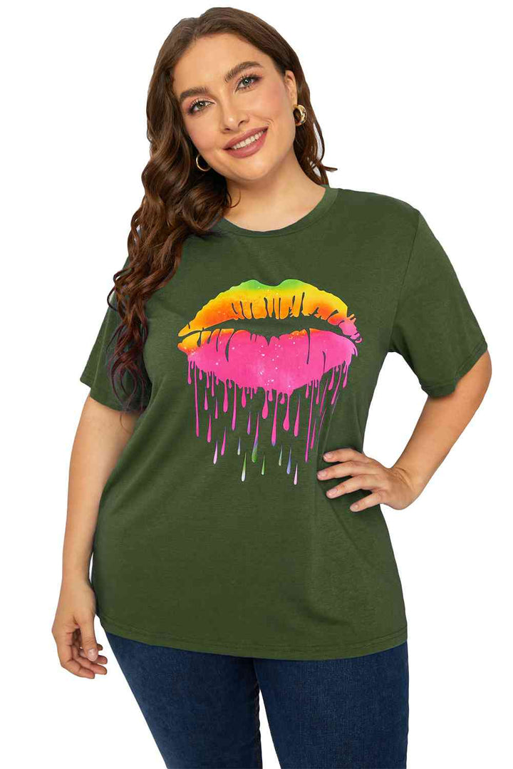 Plus Size Lip Graphic Tee Shirt | 1mrk.com