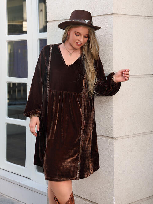 Plus Size V-Neck Balloon Sleeves Dress | 1mrk.com