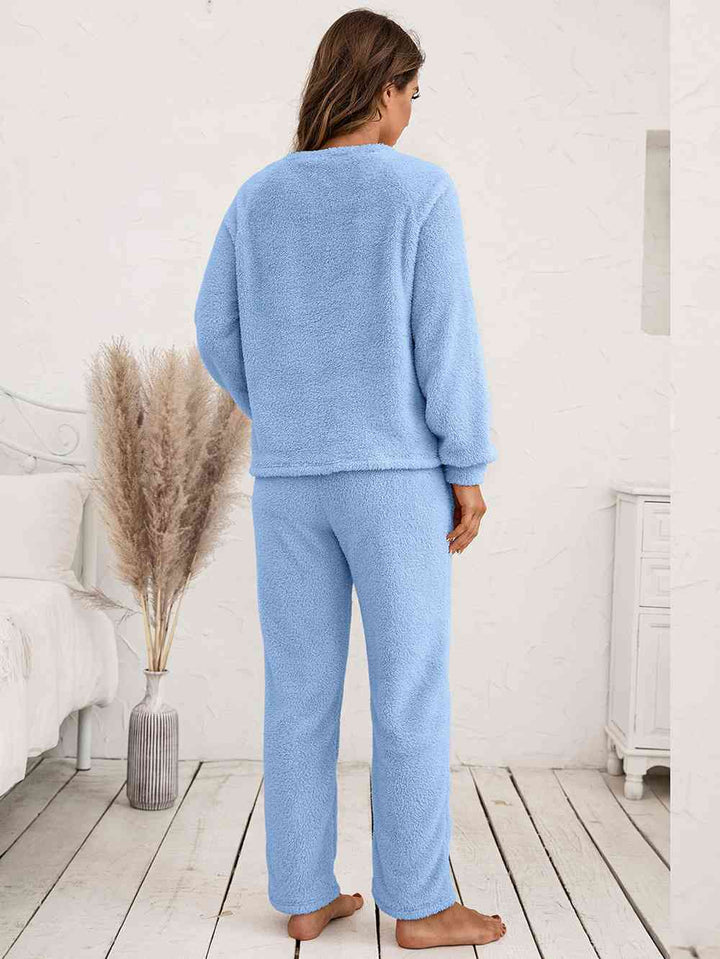 Teddy Long Sleeve Top and Pants Lounge Set | 1mrk.com