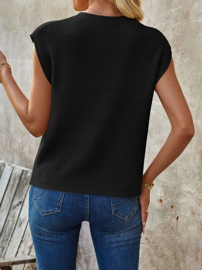 Pocketed Round Neck Knit Top |1mrk.com