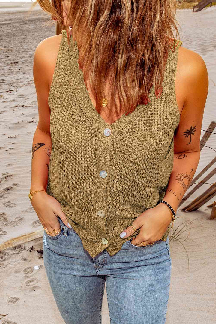 Beige Scalloped Hem Crop Sweater Tank | 1mrk.com