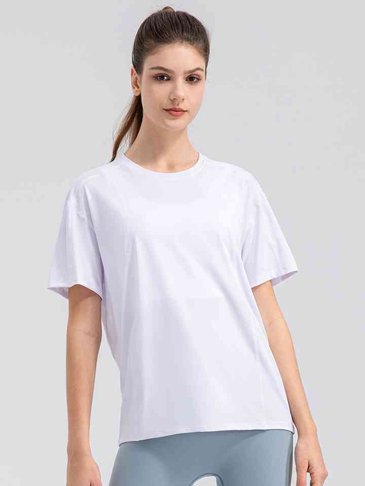 Round Neck Short Sleeve Active Top | 1mrk.com