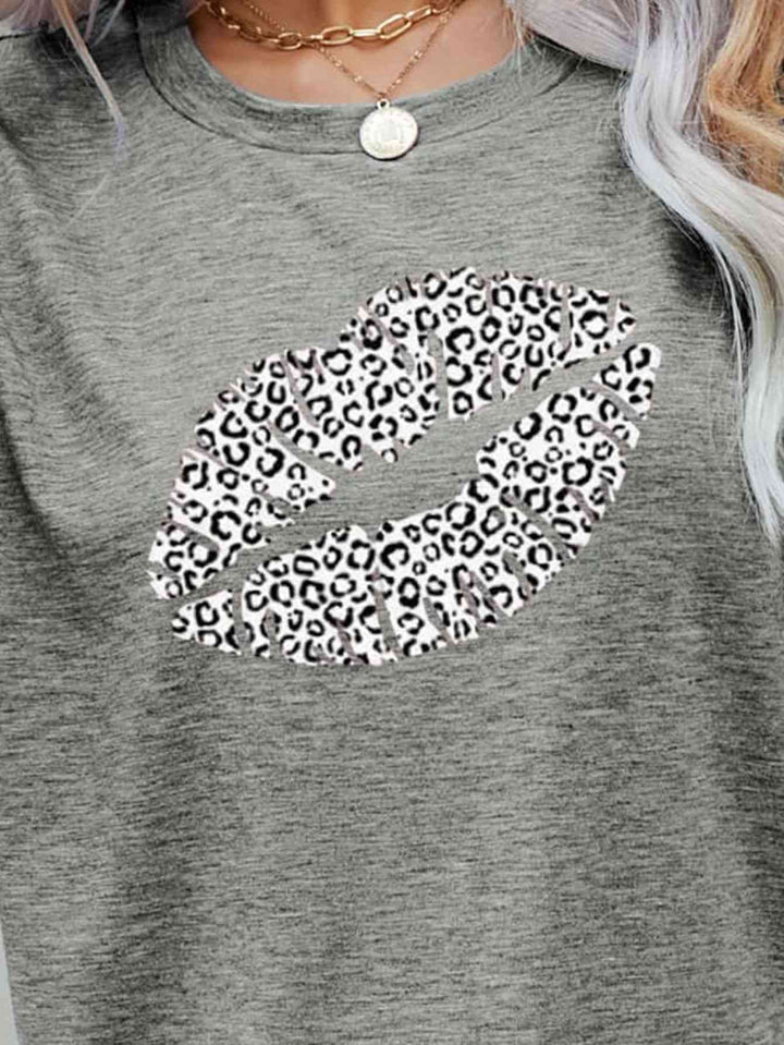 Leopard Lip Graphic Round Neck Tee | 1mrk.com