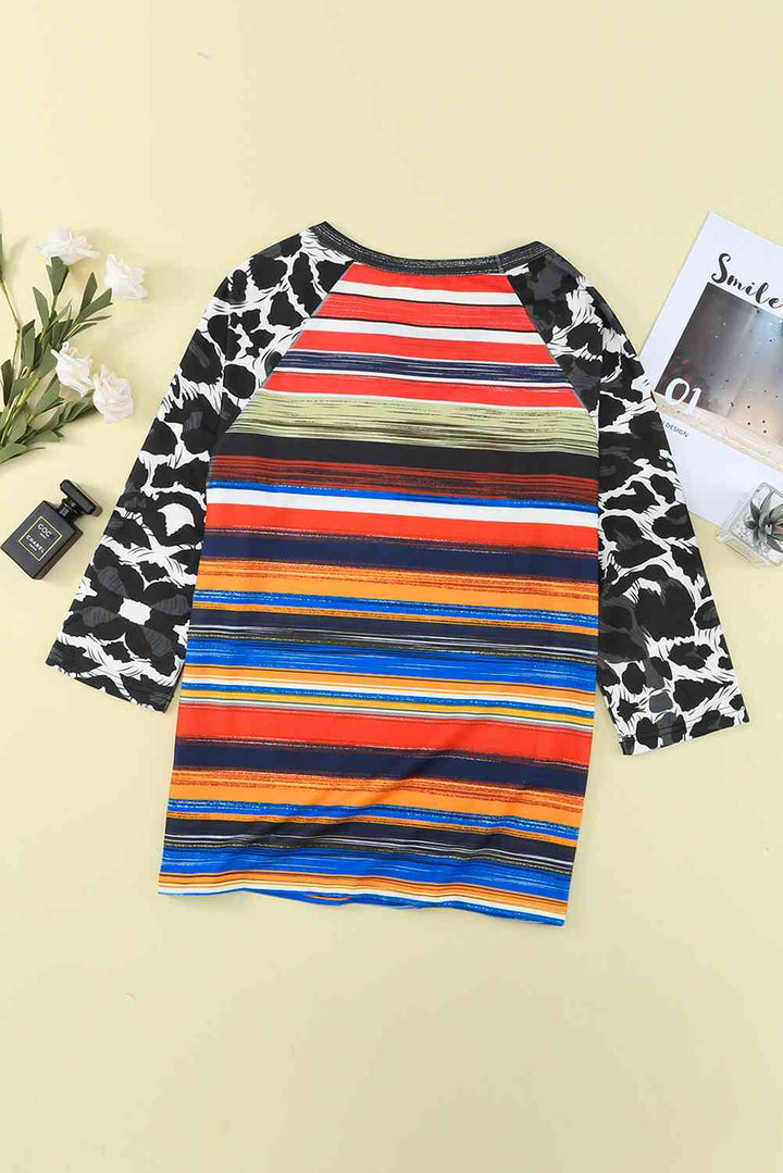 Mixed Print Cutout Three-Quarter Sleeve Top | 1mrk.com