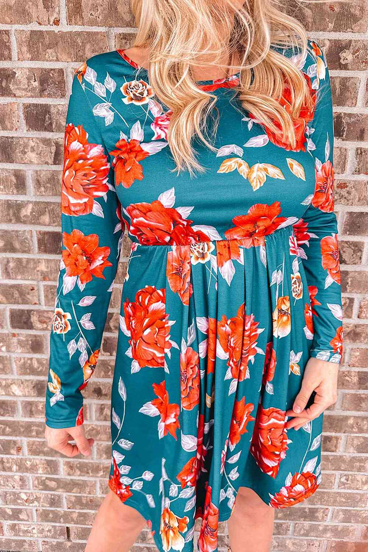 Floral Long Sleeve Pleated Detail Dress |1mrk.com