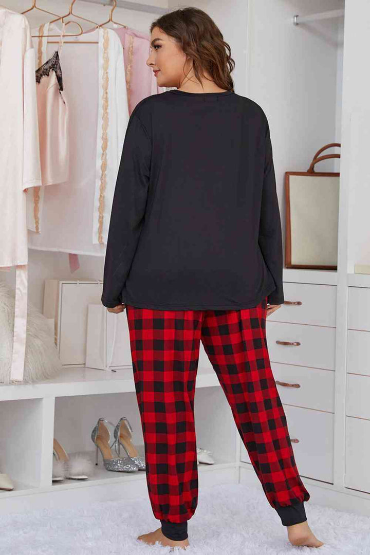 Plus Size Heart Graphic Top and Plaid Joggers Lounge Set | 1mrk.com