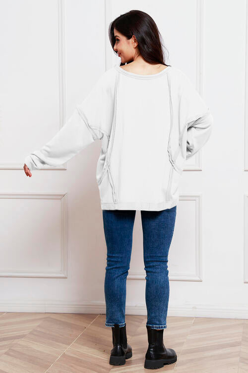 Round Neck Exposed Seam Sweatshirt |1mrk.com