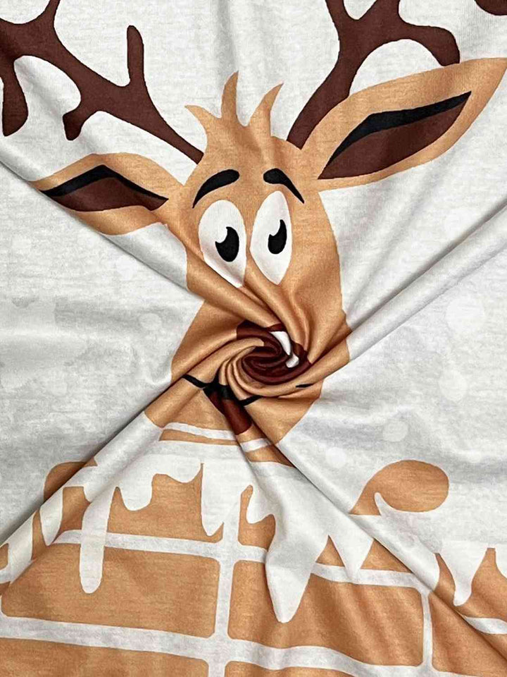 Plus Size Reindeer Graphic Round Neck Long Sleeve T-Shirt | 1mrk.com