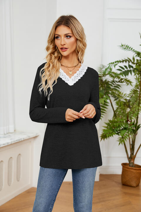 Lace Detailed V Neck Top | 1mrk.com