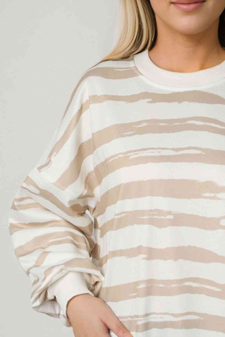 Striped Round Neck Long Sleeve Sweatshirt |1mrk.com