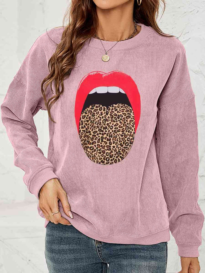 Round Neck Dropped Shoulder MAMA Graphic Sweatshirt | 1mrk.com