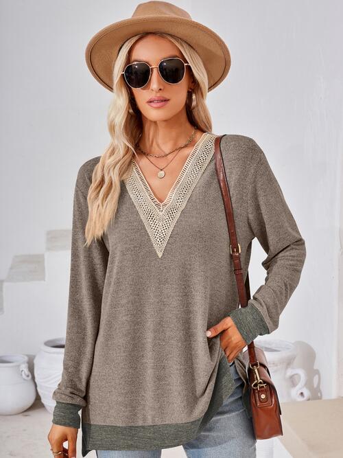 Crochet Contrast V-Neck Long Sleeve Slit T-Shirt | 1mrk.com