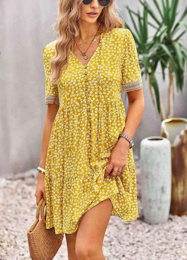 Floral Buttoned Puff Sleeve Dress |1mrk.com