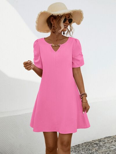 Chain Notched Short Sleeve Dress |1mrk.com